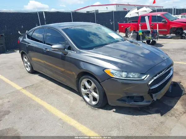 3FA6P0T91GR263162 2016 FORD FUSION - Image 1