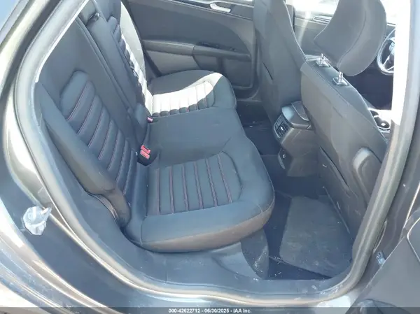 3FA6P0T91GR263632 2016 FORD FUSION - Image 8