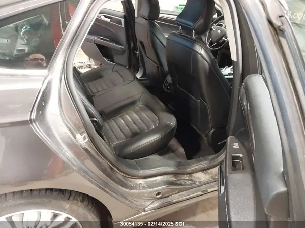 3FA6P0T91HR101677 2017 FORD FUSION - Image 8