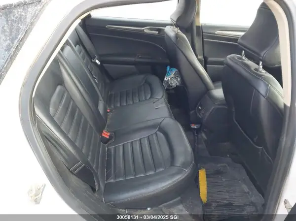 3FA6P0T91HR101713 2017 FORD FUSION - Image 8