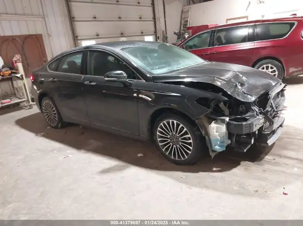 3FA6P0T91HR252647 2017 FORD FUSION - Image 1