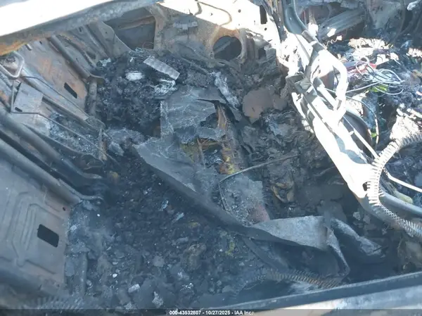 3FA6P0T91HR263597 2017 FORD FUSION - Image 8