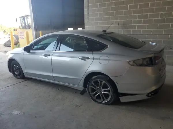 3FA6P0T91HR301538 2017 FORD FUSION - Image 2