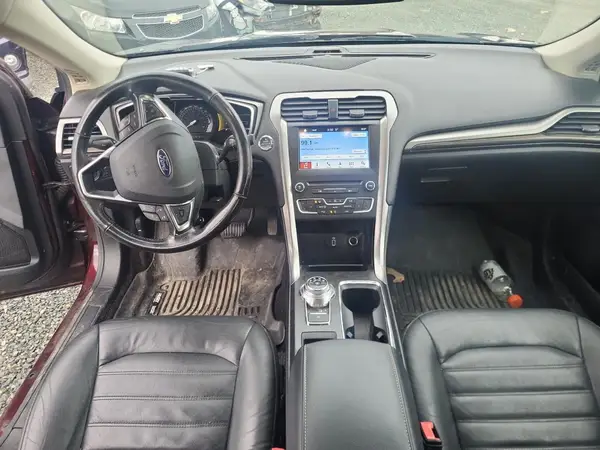 3FA6P0T91HR361674 2017 FORD FUSION - Image 8