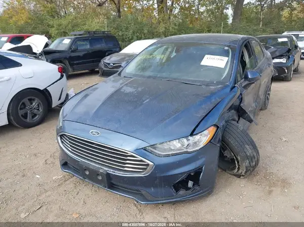 3FA6P0T91KR231174 2019 FORD FUSION - Image 2
