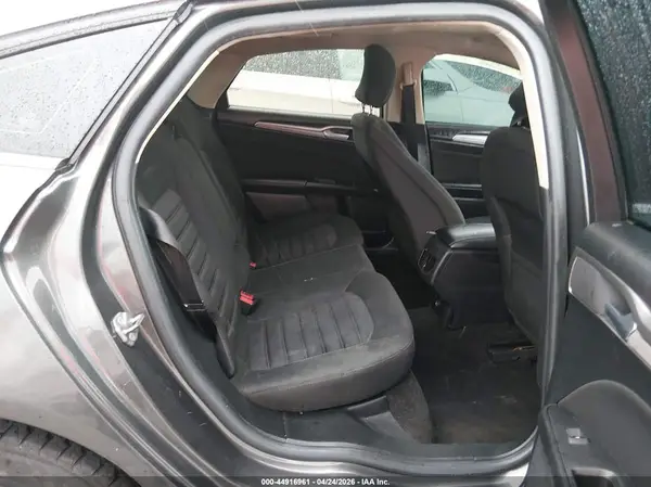 3FA6P0T91KR237184 2019 FORD FUSION - Image 8