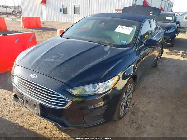 3FA6P0T91KR254082 2019 FORD FUSION - Image 2