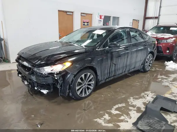 3FA6P0T91LR126880 2020 FORD FUSION - Image 2