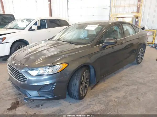 3FA6P0T91LR230527 2020 FORD FUSION - Image 2