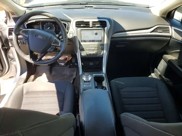 3FA6P0T91LR235937 2020 FORD FUSION - Image 8