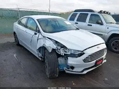 3FA6P0T91LR241205 2020 FORD FUSION