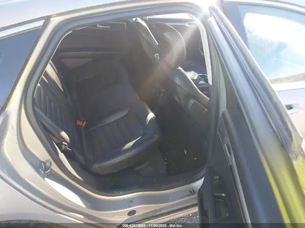 3FA6P0T92GR100553 2016 FORD FUSION - Image 8