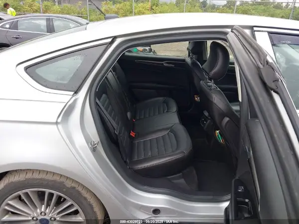 3FA6P0T92GR127817 2016 FORD FUSION - Image 8