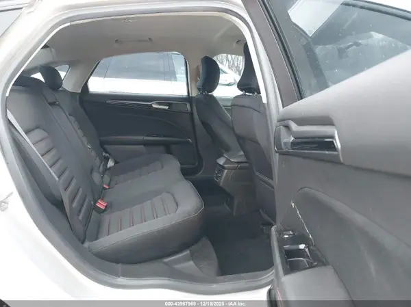 3FA6P0T92GR369314 2016 FORD FUSION - Image 8