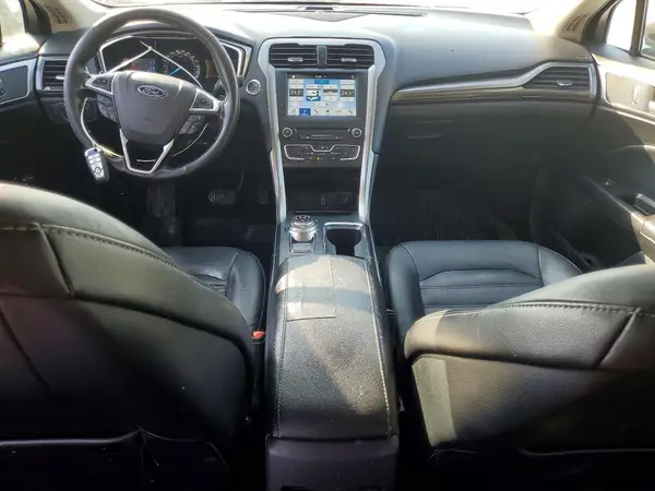 3FA6P0T92HR101235 2017 FORD FUSION - Image 8