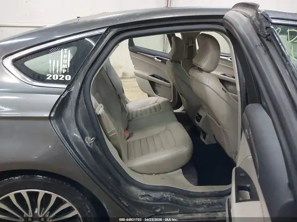 3FA6P0T92HR165906 2017 FORD FUSION - Image 8