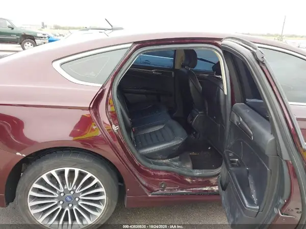 3FA6P0T92HR179837 2017 FORD FUSION - Image 8