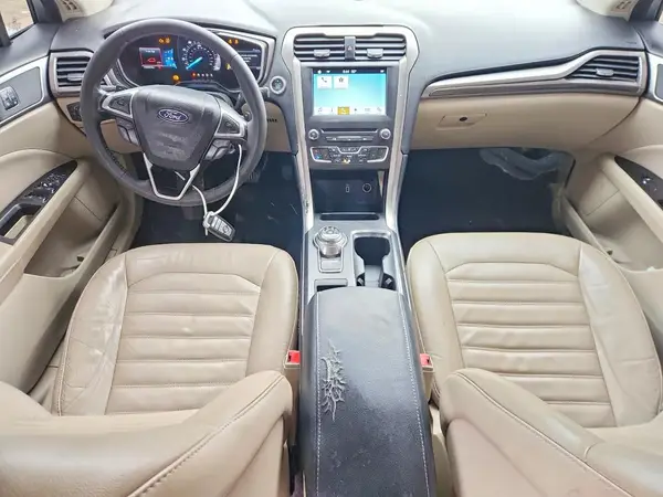 3FA6P0T92HR211704 2017 FORD FUSION - Image 8