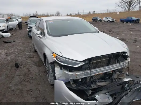 3FA6P0T92HR361165 2017 FORD FUSION - Image 1