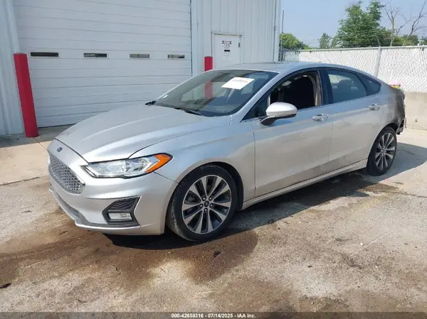 3FA6P0T92KR253281 2019 FORD FUSION - Image 2