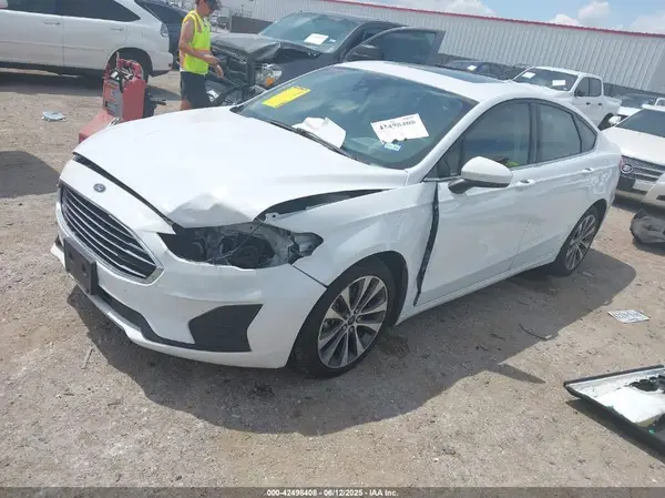 3FA6P0T92KR253958 2019 FORD FUSION - Image 2