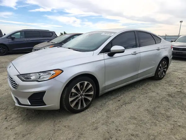 3FA6P0T92KR254236 2019 FORD FUSION - Image 1