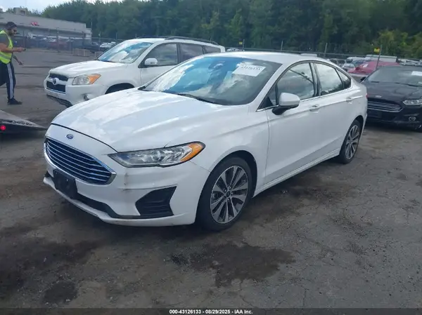 3FA6P0T92LR158009 2020 FORD FUSION - Image 2
