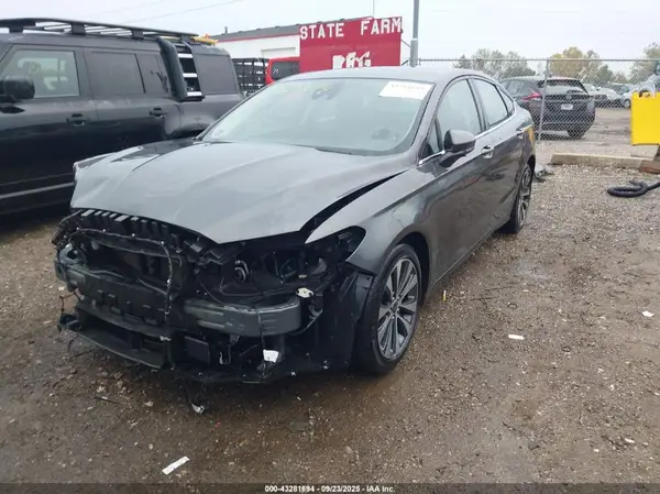 3FA6P0T92LR249152 2020 FORD FUSION - Image 2