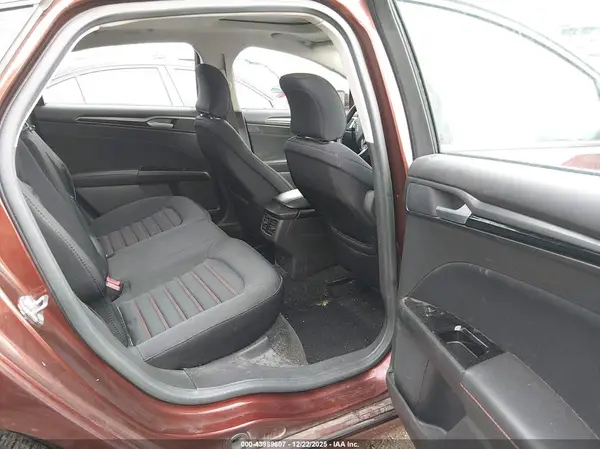 3FA6P0T93GR223231 2016 FORD FUSION - Image 8