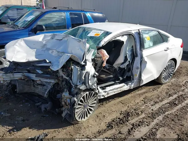 3FA6P0T93HR140447 2017 FORD FUSION - Image 2