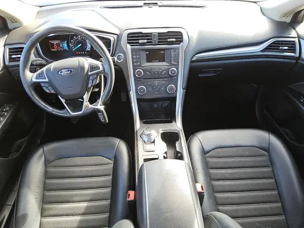 3FA6P0T93HR235607 2017 FORD FUSION - Image 8