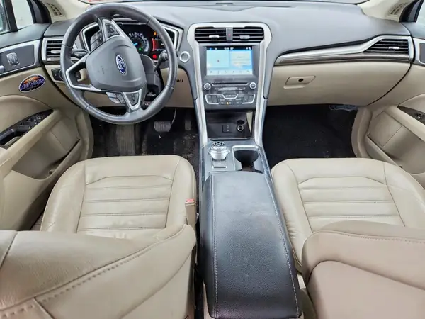 3FA6P0T93HR243402 2017 FORD FUSION - Image 8