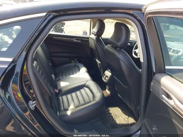 3FA6P0T93HR289117 2017 FORD FUSION - Image 8