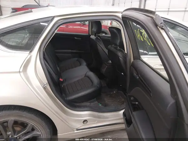 3FA6P0T93JR179741 2018 FORD FUSION - Image 8