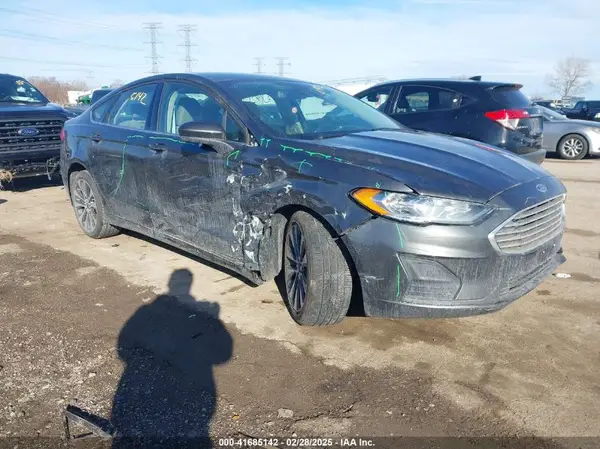 3FA6P0T93KR183239 2019 FORD FUSION - Image 1