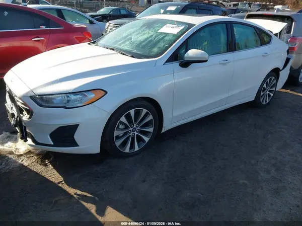 3FA6P0T93KR227983 2019 FORD FUSION - Image 2