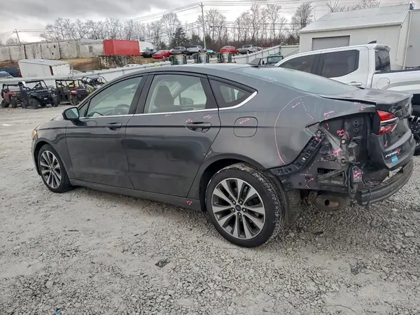 3FA6P0T93LR100992 2020 FORD FUSION - Image 2