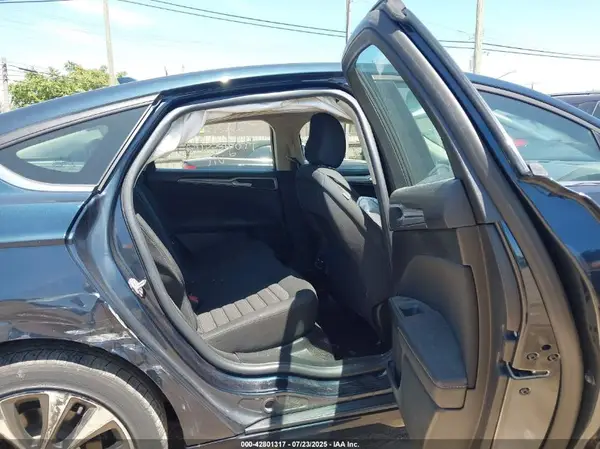 3FA6P0T93LR156284 2020 FORD FUSION - Image 8