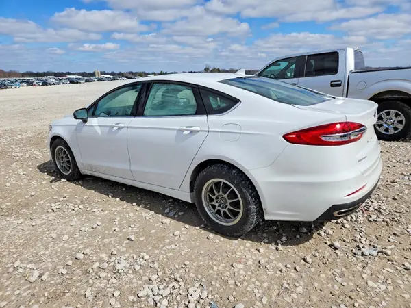 3FA6P0T93LR179578 2020 FORD FUSION - Image 2