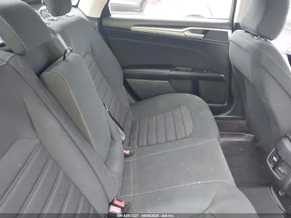 3FA6P0T93LR190600 2020 FORD FUSION - Image 8