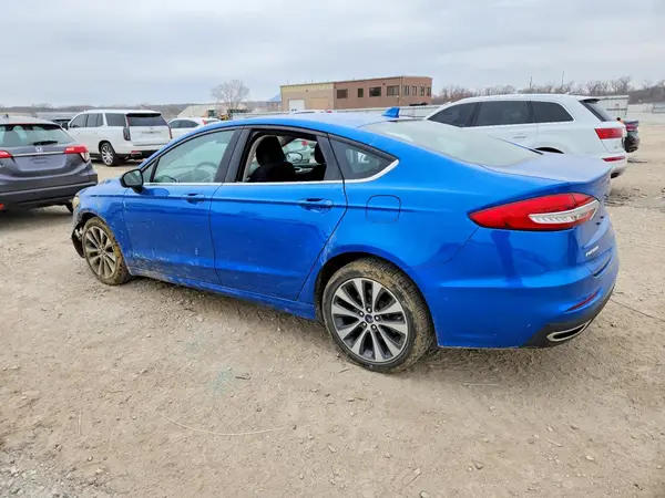 3FA6P0T93LR190726 2020 FORD FUSION - Image 2
