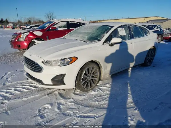 3FA6P0T93LR227600 2020 FORD FUSION - Image 2