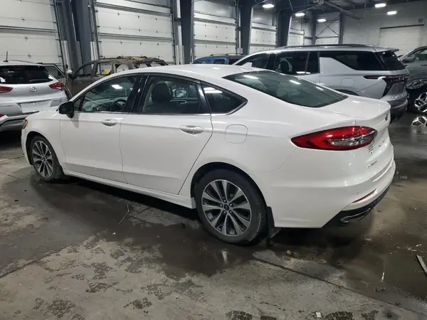 3FA6P0T93LR261410 2020 FORD FUSION - Image 2