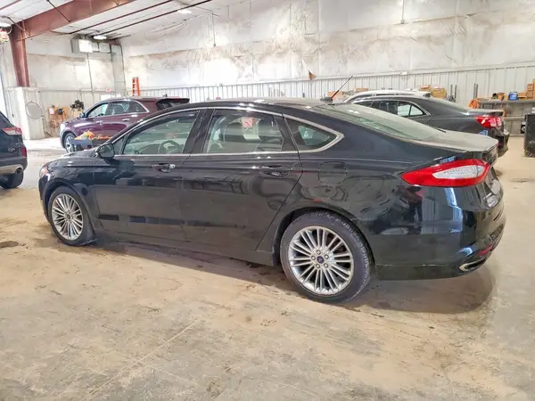 3FA6P0T94GR142335 2016 FORD FUSION - Image 2