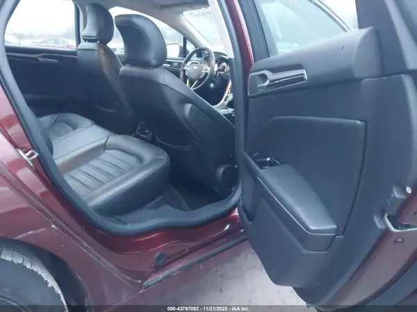 3FA6P0T94GR312564 2016 FORD FUSION - Image 8