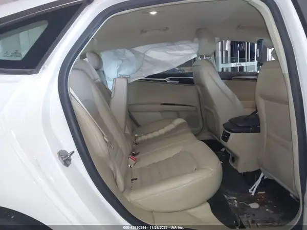 3FA6P0T94GR324942 2016 FORD FUSION - Image 8