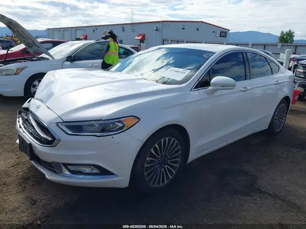 3FA6P0T94HR121230 2017 FORD FUSION - Image 2