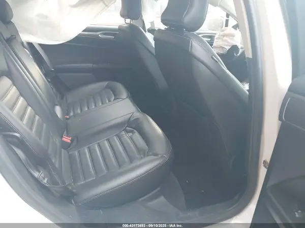 3FA6P0T94HR152378 2017 FORD FUSION - Image 8