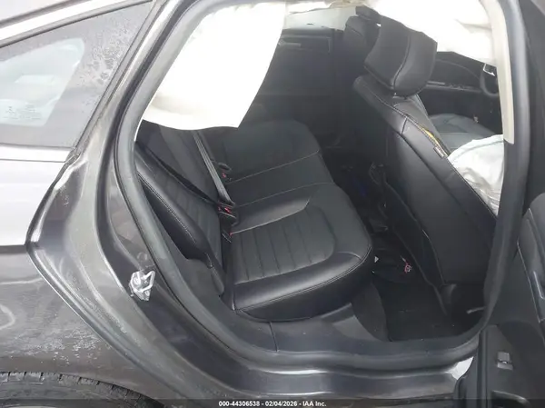 3FA6P0T94HR197479 2017 FORD FUSION - Image 8