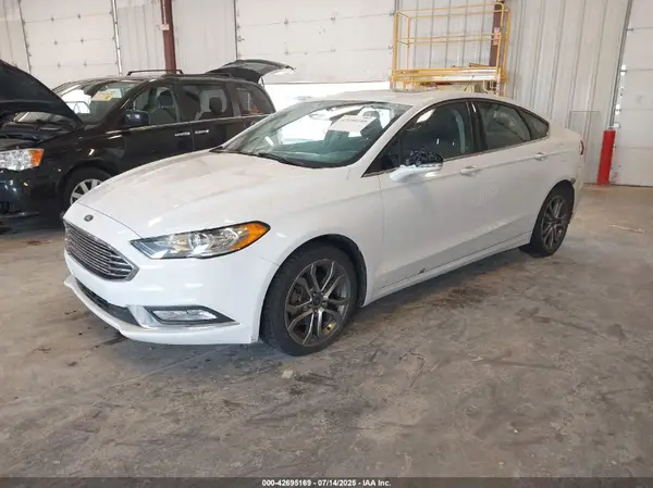 3FA6P0T94HR251797 2017 FORD FUSION - Image 2